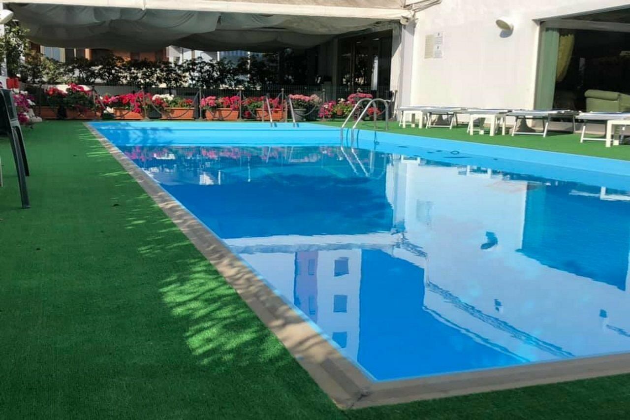 Hotel City Montesilvano Marina Buitenkant foto